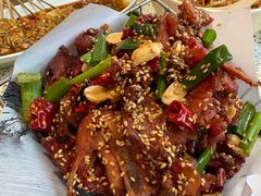 -小董哥烤串·爆汁大油边(故宫店)