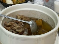 -鲤鱼塘农家山庄