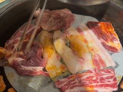 -姜胖胖韩式自助烤肉(光明万达店)