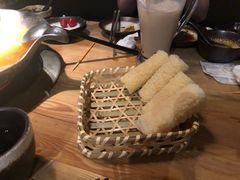 -湊湊火锅·茶憩(杭州湖滨银泰in77店)