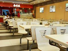 大堂-鑫花溪牛肉米粉(凤凰街创始总店)