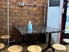 -香港风味小吃店(中英街店)