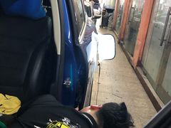 -鲨鱼皮汽车凹陷玻璃修复(静安店)