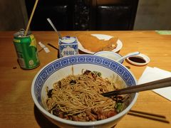 -沪西老弄堂面馆(定西路店)