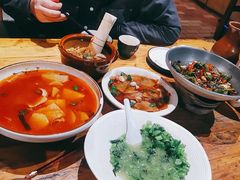 -老滇山寨•云南特色菜•地方菜•民族风情歌舞表演(金碧店)