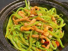 老济南砂锅芸豆丝-梅飞酒家(桑园路店)