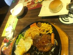 -豪享来牛排(人民店)
