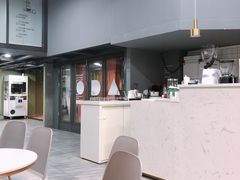 -ADO KAFE(大学城店)