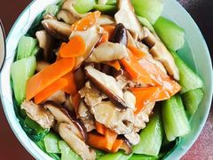 -爱月宝月嫂·育儿嫂(哈尔滨总店)