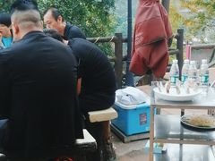 -楠柏弯休闲山庄(梨花溪店)
