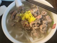-潮镇老尾牛杂(环城西路店)