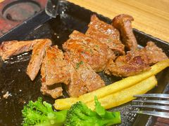 -菲滋意式餐厅(金华银泰城店)