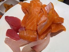 -川骄海鲜自助(王府井奥莱UP TOWN店原世界之花店)