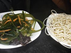 -佰人王串串香火锅(洋珠巷店)