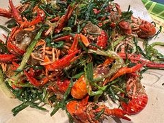 -肥肥虾庄·金牌油焖大虾(东湖欢乐谷店)