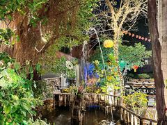 -花溪雨·森林餐厅(石基店)