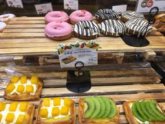 -巴黎贝甜(华堂新辰汇店)