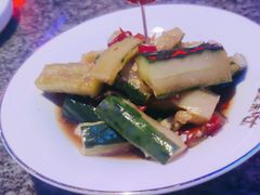 -蛙来哒(华隆步步高店)