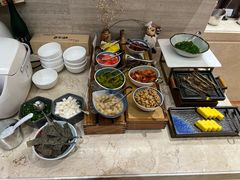 -上海虹桥君丽假日酒店(娄山关路地铁站店)