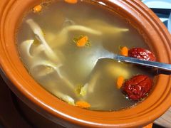 -有红鸡毛店·川菜(建设路店)