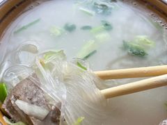 -烤鸭肉夹馍鸭汤店