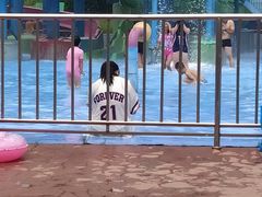 -欢乐水魔方水世界