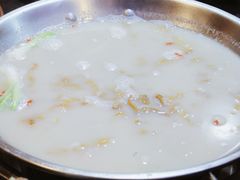 -老来福·非遗酸汤兔(凯旋路店)