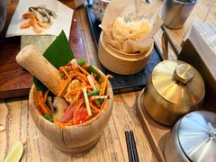 -银米·云南传统过桥米线(双廊黑金冠店)