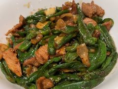 -黄泥岗·地道湖北菜(奥特莱斯店)