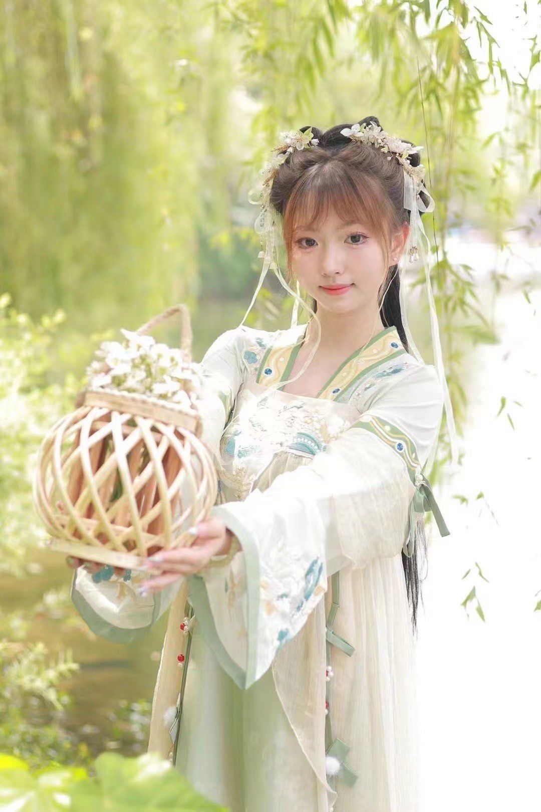 学生党的福利宝藏汉服店