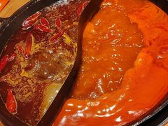 -三个四川人火锅(华联商厦店)