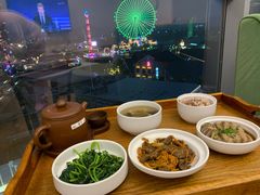 -雪梅月子中心(华侨城店)