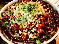 -三人行骨头王火锅(长寿店)