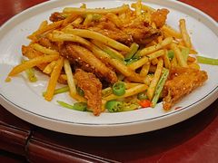 -吴记酱骨炖菜馆(康安路店)