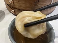 -馋三尺蟹粉小笼(人民广场店)