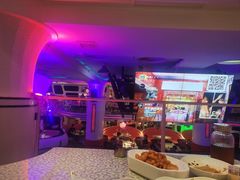 -巴特餐饮6加1音乐餐吧·新疆菜