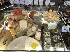 -Le Comptoir de la Gastronomie