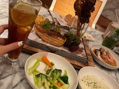 -宴悦海鲜餐厅·游水海鲜·牛排(亚龙湾瑞吉店)