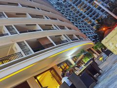 -三亚海韵度假酒店·渔人码头海鲜火锅BBQ自助餐厅·落日吧