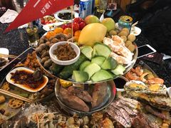 海鲜一片海-日进一片海.生腌海鲜火锅.宵夜烧烤(三里屯总店)