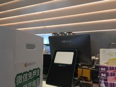 -皇庭广场-地下停车场