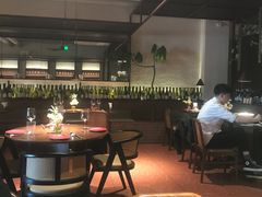 -肆海小川菜酒馆Wine Bistro (青年路店)