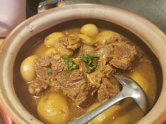 小土豆烧牛腩-青年公社烤鸭(宝杨宝龙广场店)