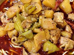 -牛一嘴·兰州牛肉面·大盘鸡(财富中心店)