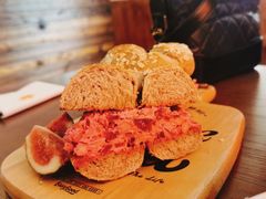 加州胭脂-Catch Bagel(芳草地店)