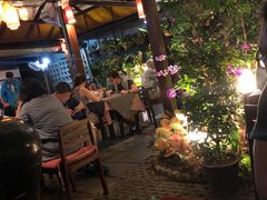 -Dash Teak House