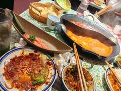 -鸿姐老火锅(静安店)