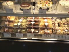 面包甜点陈列柜-红宝石·鲜奶小方(联洋店)