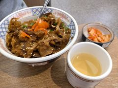 东京风肥牛饭-小川洋风料理(武胜路凯德广场店)