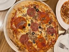 -城市大道红炉披萨烘焙坊